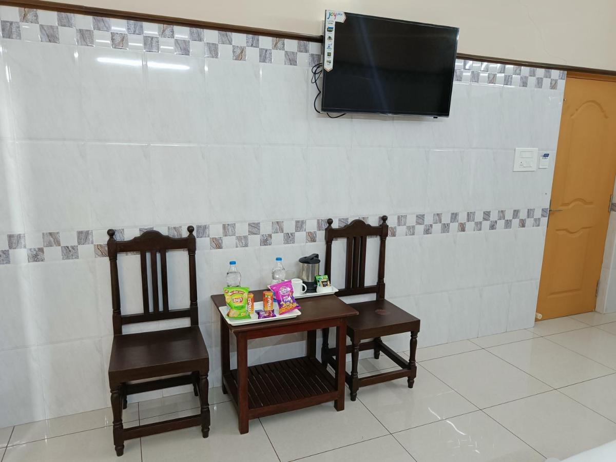 Hotel Arunachala ปอนดิเชอรี ภายนอก รูปภาพ