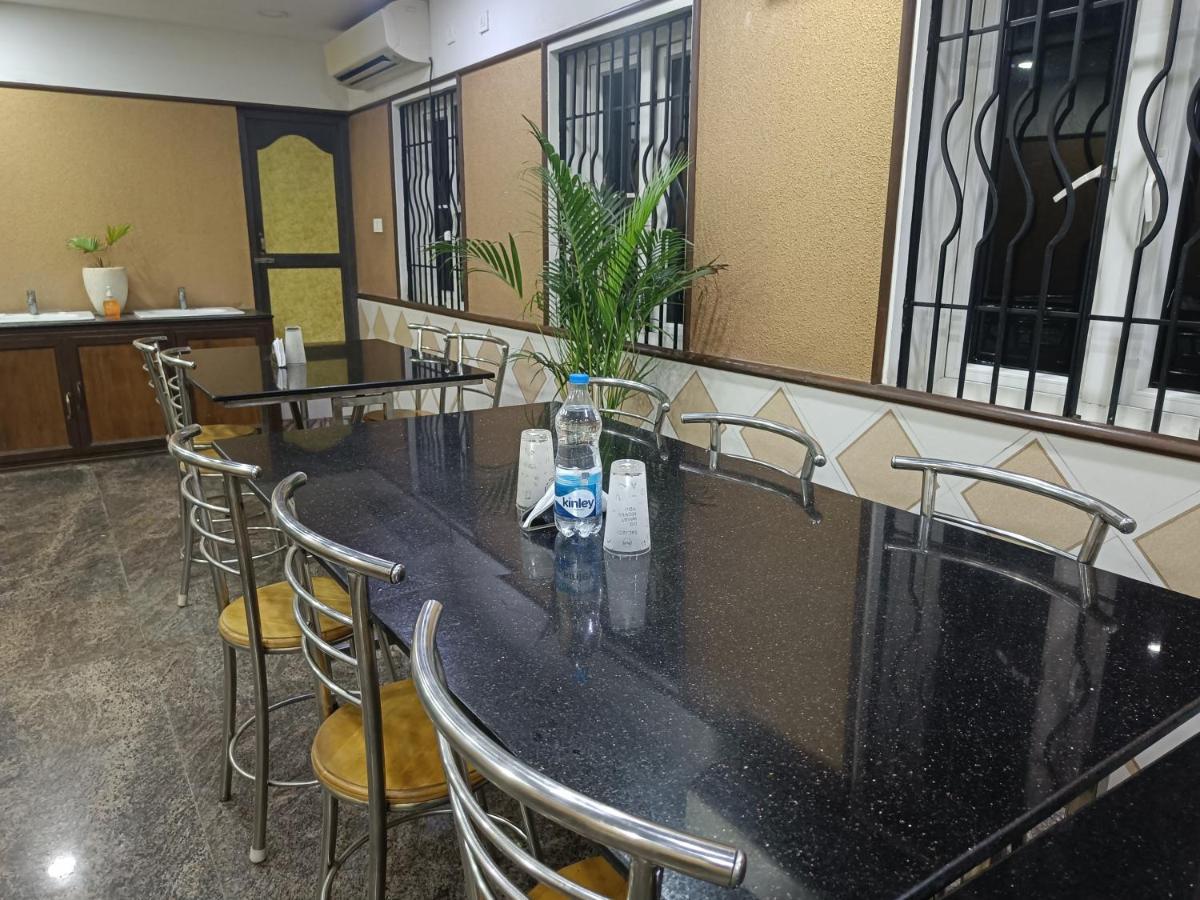 Hotel Arunachala ปอนดิเชอรี ภายนอก รูปภาพ