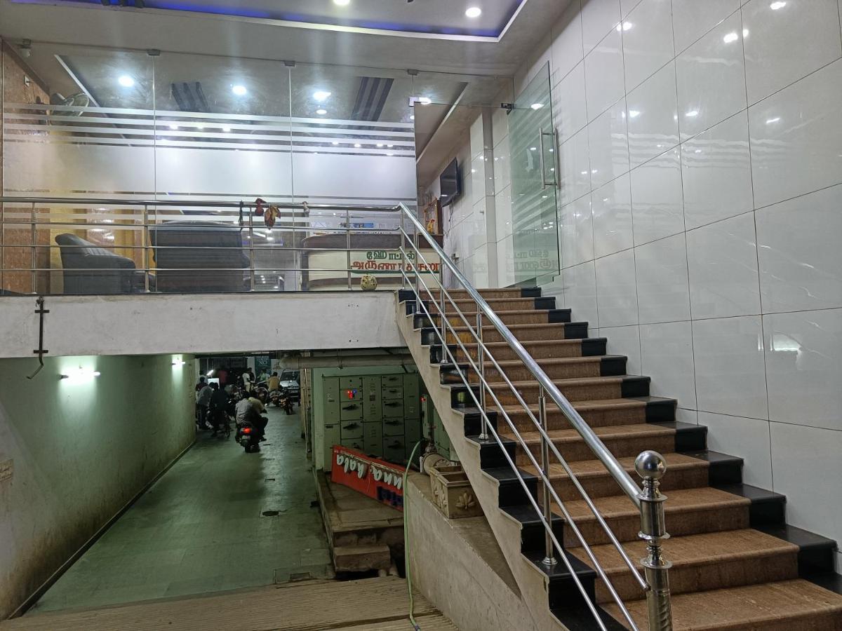 Hotel Arunachala ปอนดิเชอรี ภายนอก รูปภาพ